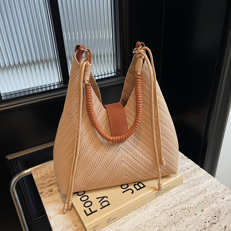 Underarm Tote Bag